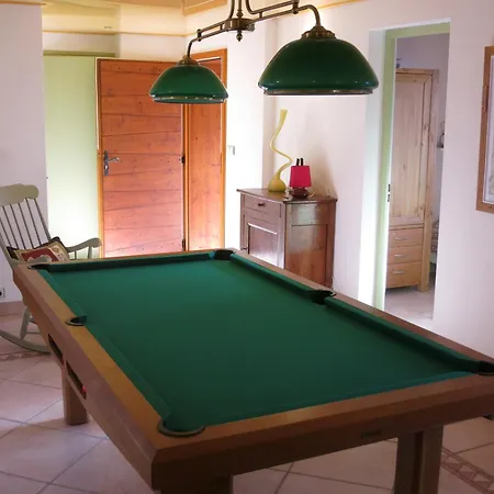 Apartment 2 Pour 5 Pers Avec Billard Et Parking Les Carroz-d'Araches